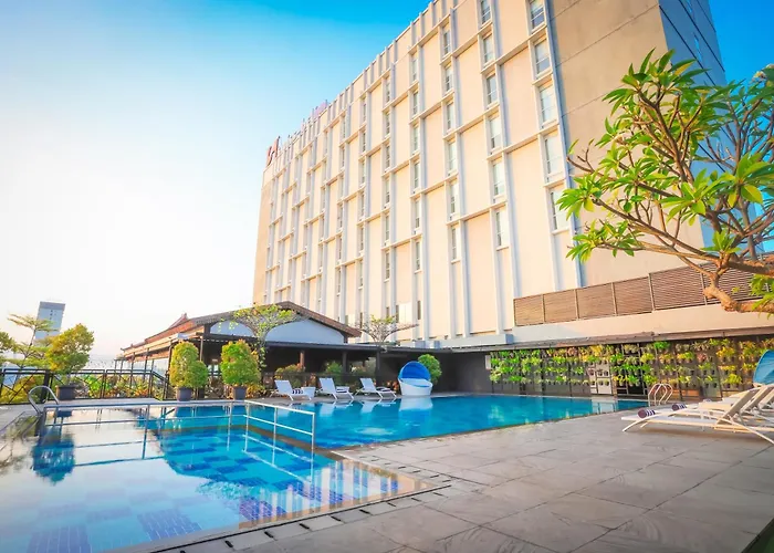 Swiss-Belinn SaripetojoHotel di Solo